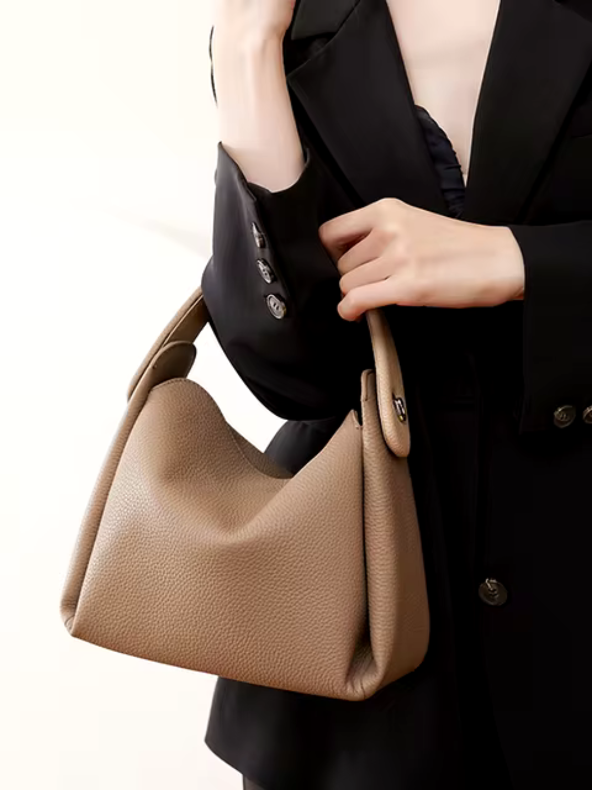 Casual Chic Luxe Loop Bag