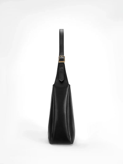 Casual and Chic Four Seasons Shoulder Bag