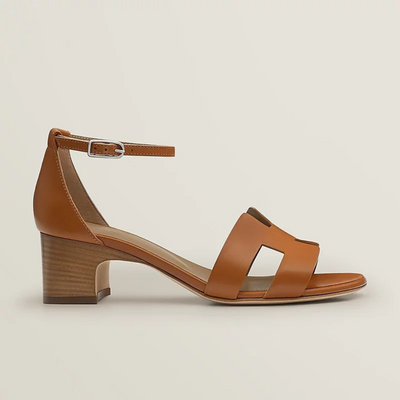 CHLOÉ | Elegant Summer Sandals