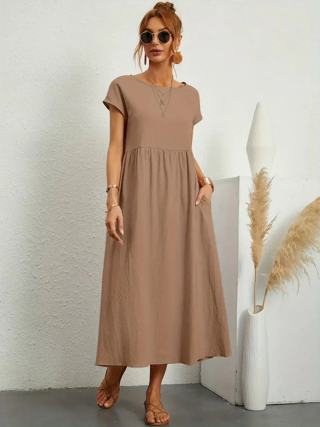 Cintia | Effortless Midi Dress with Pockets